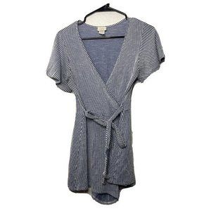 Caution To The Wind Women's Blue & White Striped V-Neck Romper Size Small